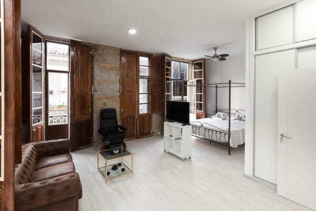 Vintage Ribadavia Apartment Bagian luar foto